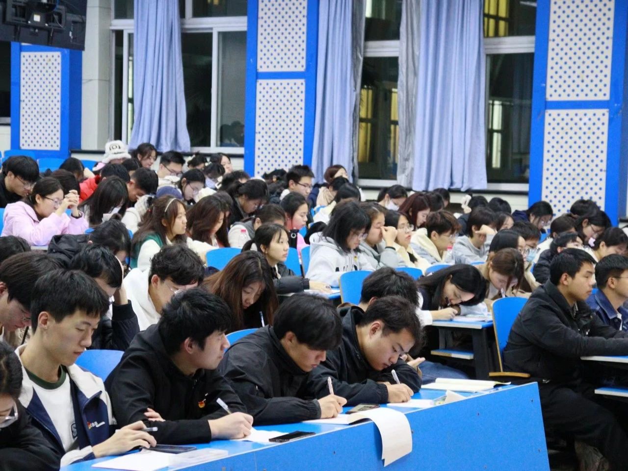 威廉希尔WilliamHill官方网站